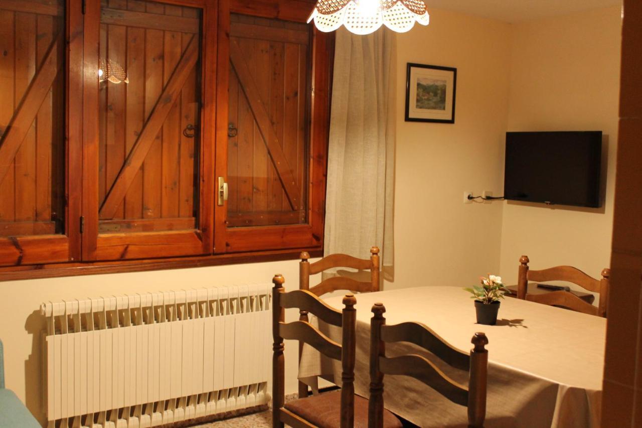 Apartaments Turistics Vilaro Llorts Екстер'єр фото