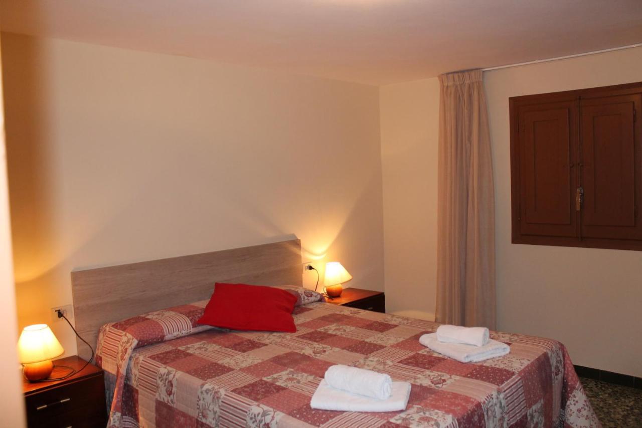 Apartaments Turistics Vilaro Llorts Екстер'єр фото