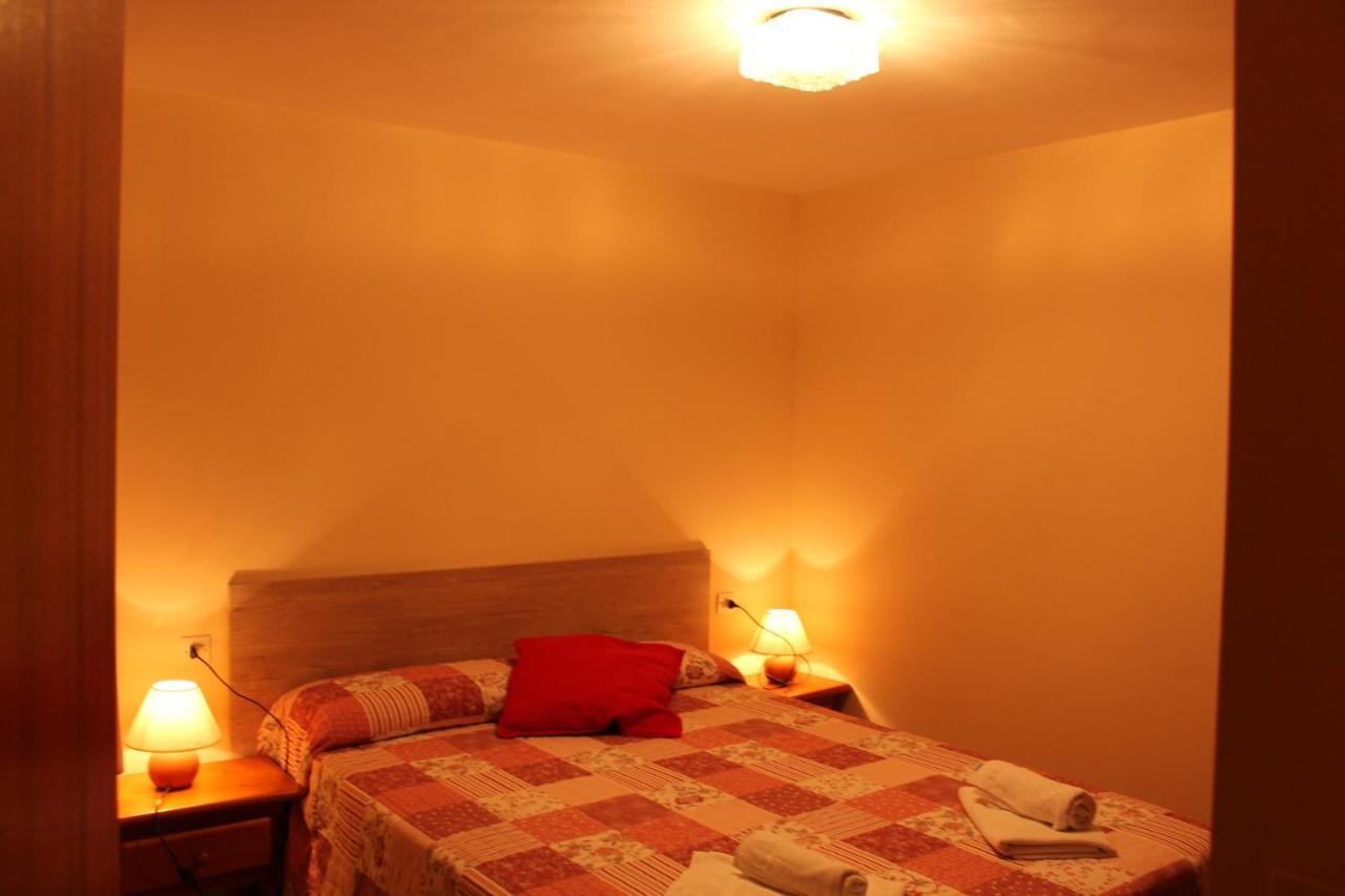 Apartaments Turistics Vilaro Llorts Екстер'єр фото